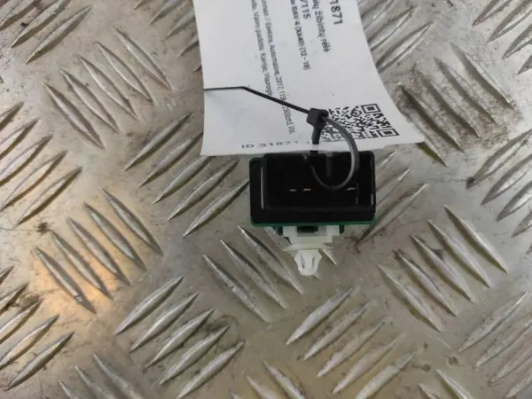 Toyota Rele OEM 895A147020 2.5L 2018 image 6