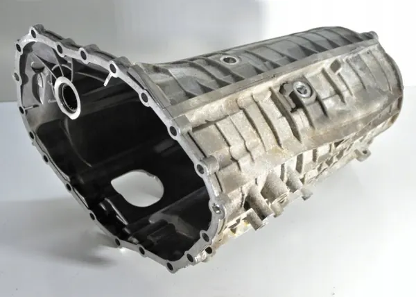Alojamento traseiro Audi OE usado OEM 056.72 DL382 image 3
