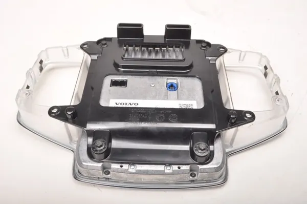 Volvo XC90 II Navigationsbildschirm OEM 31466781 image 6