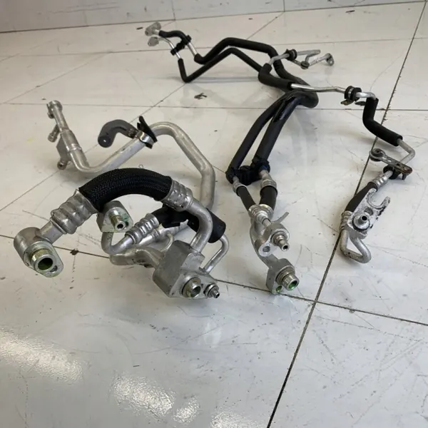 OEM 5412584325878963254582 airco slangenset Maserati Levante image 2