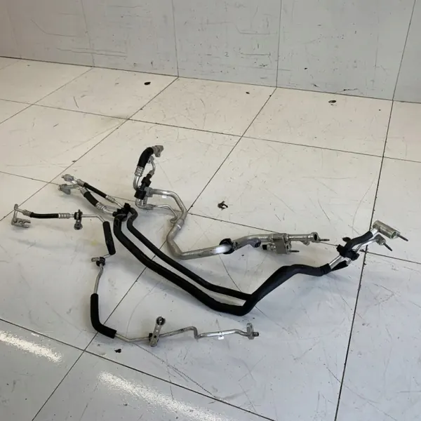 OEM 5412584325878963254582 airco slangenset Maserati Levante image 3