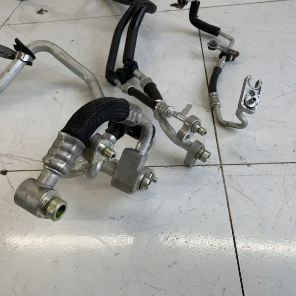 OEM 5412584325878963254582 airco slangenset Maserati Levante image 6