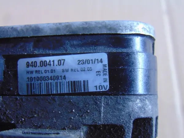 Ford OE 940.0041.07 kylarrubrikmodul image 4