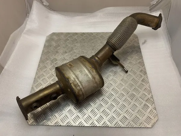 Volvo XC90 2018 Diesel DPF-Filter OEM 31439974 image 2