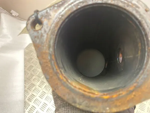 Volvo XC90 2018 Diesel DPF-Filter OEM 31439974 image 3