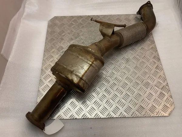 Volvo XC90 2018 Diesel DPF-Filter OEM 31439974 image 7