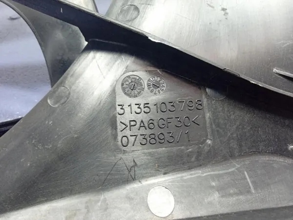 Mercedes W246 Kühlerlüfter OEM A2465000064 - Gebraucht image 7