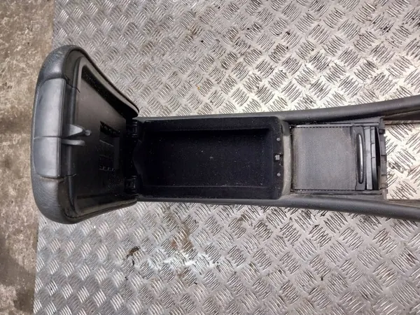 Accoudoir console centrale Mercedes W203 OEM AWU21897 image 7