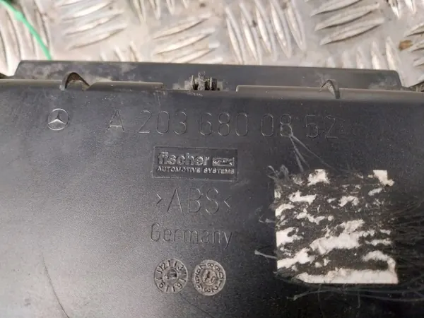 Accoudoir console centrale Mercedes W203 OEM AWU21897 image 8