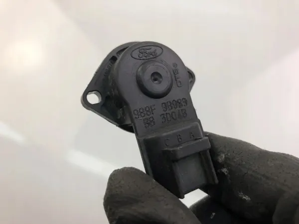 Sensor pedal embraiagem OEM 988F9B989BB para Ford Transit image 3