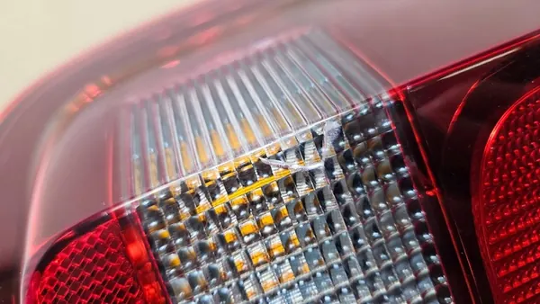 Luz trasera izquierda VW Amarok EU Org image 5