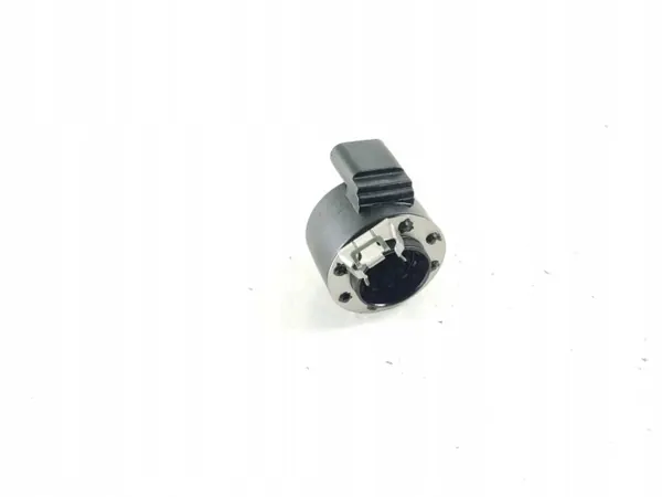 Tesla ilmastointilaajennusventtiili OEM P1501100CLC image 2