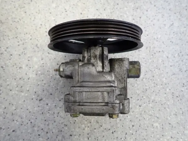 Servopumpe Suzuki Liana 1.3/1.6 01-07 image 2