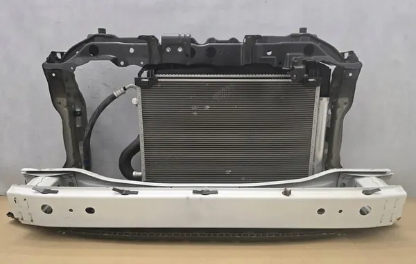 Juego completo de radiador Toyota Yaris III 11-20 164000Y060 image 2