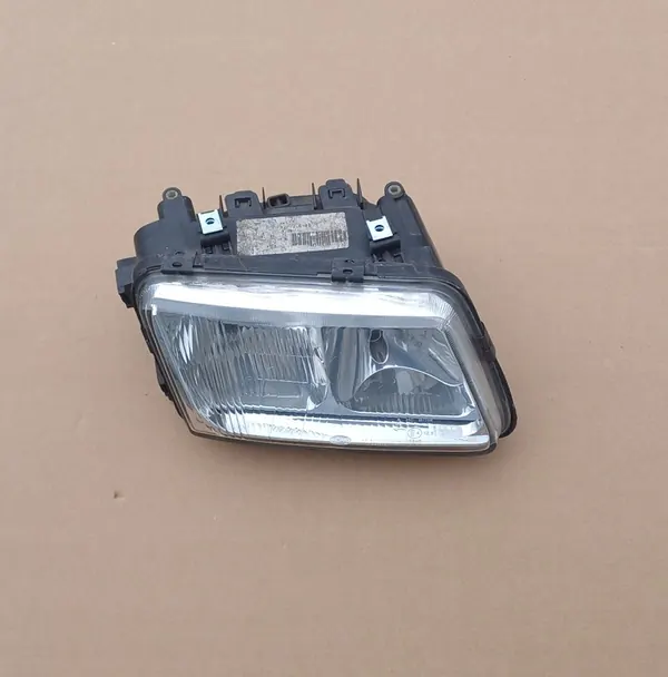 AUDI A3 8L 96- Faro derecho H4+H7 OEM HELLA image 2