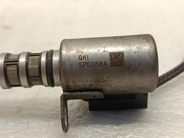 Válvula de Bomba de Aceite OEM 9817070380 1.6HDI image 6