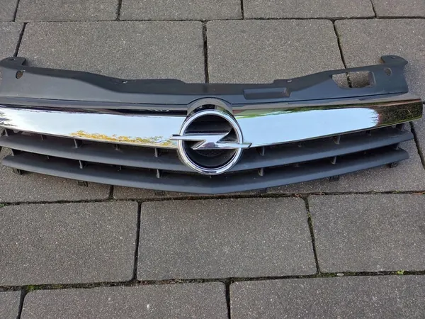 OPEL ASTRA H GTC Front Chrome Grille OEM 13241968 image 2