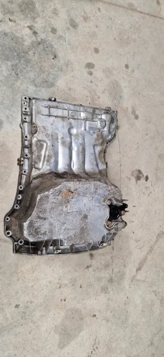 Cárter de aceite Mercedes OEM A2710141602 Clase C/E image 2