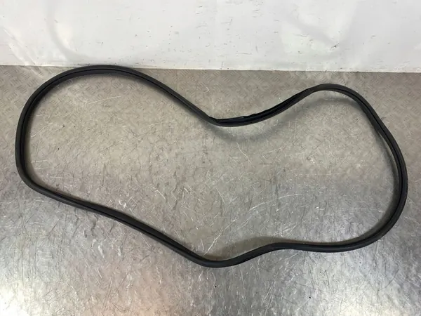 Vedação da porta traseira Honda CR-V 2025 OEM FOB52414 image 1