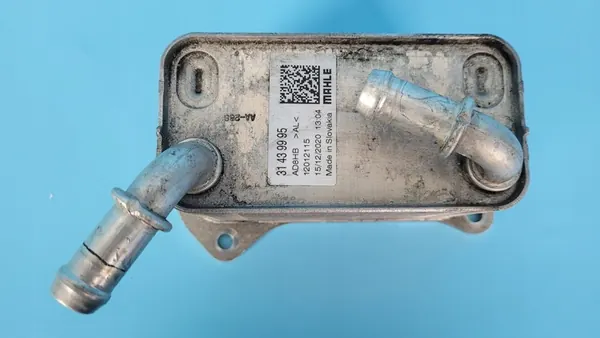 VOLVO XC60 II 2.0D Ölkühler 31439995 image 10