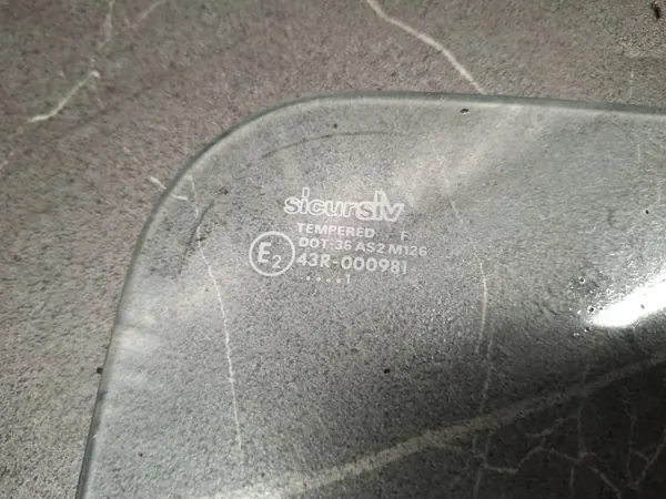 Linker achterruit Fiat Ducato I OEM szyba lewy tyl image 5