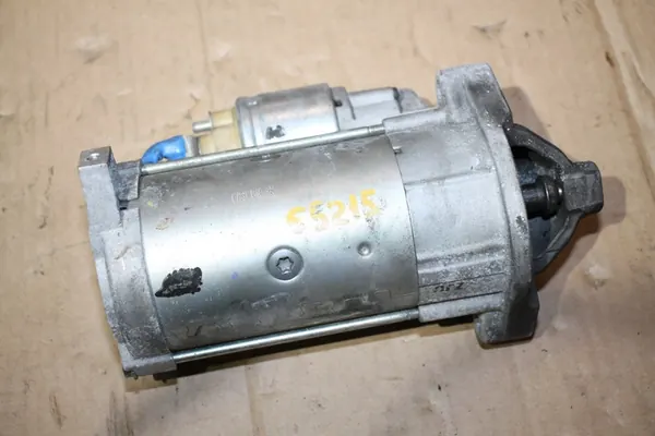 VOLVO V40 V60 S60 V70 2.0 D2 / D3 Motor de arranque 31419543 image 3