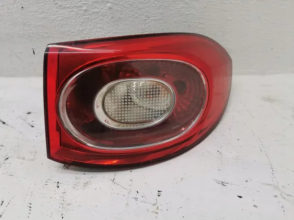 VW TIGUAN 07-10 lámpara trasera derecha o izquierda image 2
