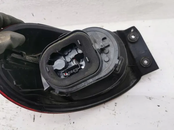 VW TIGUAN 07-10 lámpara trasera derecha o izquierda image 6