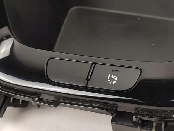 OEM 84631A2100 Prise USB AUX Console Kia Ceed II image 3