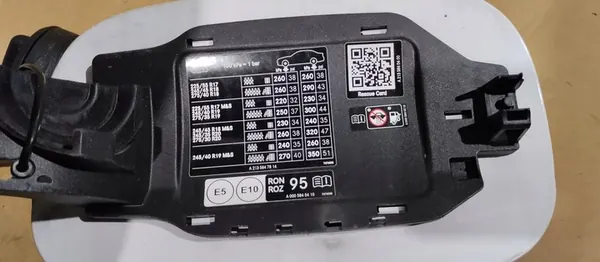 Bränsletanklock Mercedes E-Klass W213 Kombi A2136302503 image 5