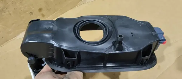 Bränsletanklock Mercedes E-Klass W213 Kombi A2136302503 image 7