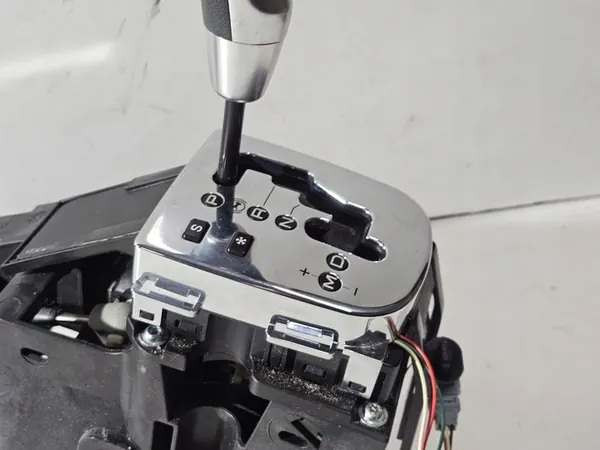 Vaihdekeppi Peugeot 2008 image 4