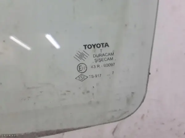 Toyota Auris DörrGlas OEM 43R00097 - Begagnad image 3