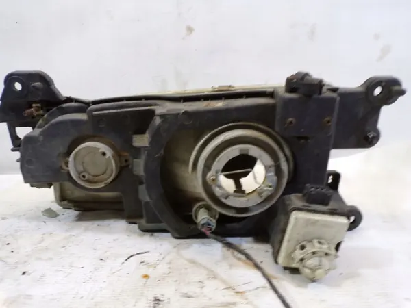 Farol Dianteiro Direito Kia 2700 - Peça OEM Usada image 7