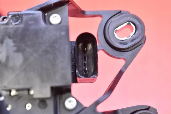 Heckwischermotor VW Golf 5 Kombi 03-09 1K9955711A image 8