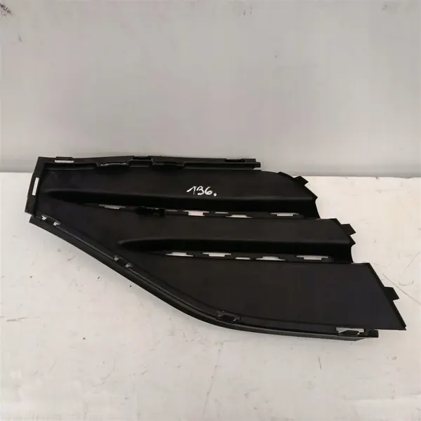 Grille de pare-chocs avant droite Mercedes GLA 247 AMG A2478854005 image 5