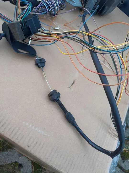 BMW E36 Cruise Control Module Set OEM image 4