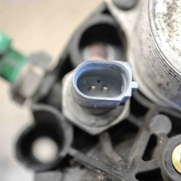 Oljefilterlock AUDI A6 AVANT 2.0L diesel 03N115389N image 4