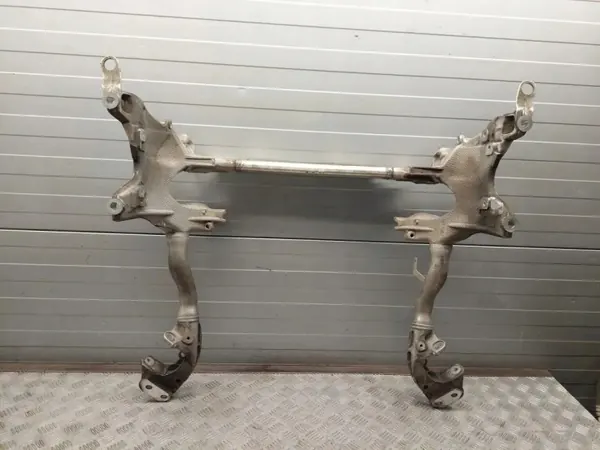 Audi A4 S4 B8 Vorderer Träger OEM 8K0423401 image 6