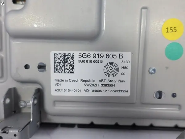 OEM 67548800 LCD-näyttö VW Golf 7:lle image 7