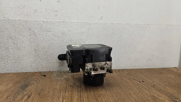 ABS-pomp Ford Focus MK3 OEM BV61-2C405-AL image 2