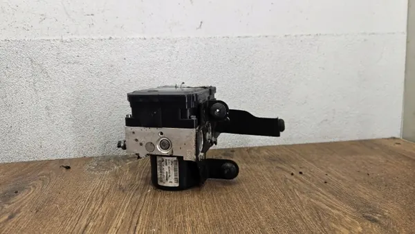 ABS-pomp Ford Focus MK3 OEM BV61-2C405-AL image 4