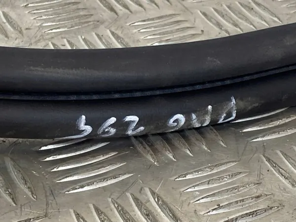 2022 Jeep Grand Cherokee WL Joint de hayon FOB32464 image 2