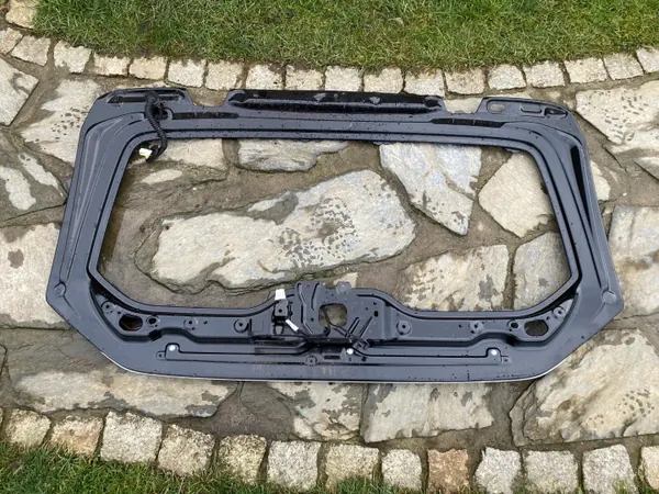 Mercedes 447 Lift V Class krom bakluckram OEM image 10