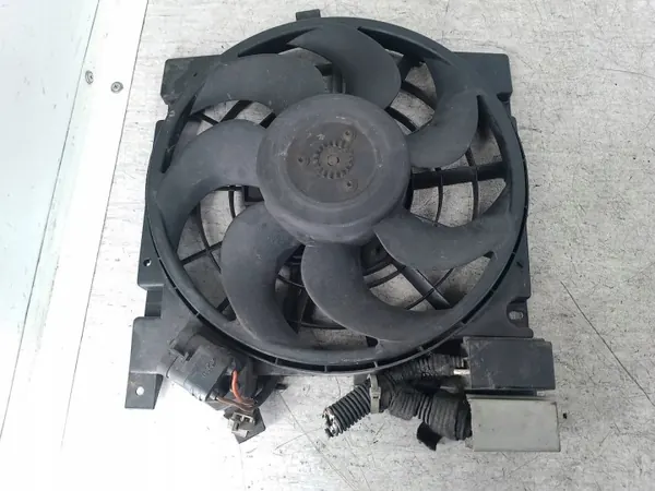 Ilmastointipuhallin OEM 0130303975 Opel Astra H:lle image 2
