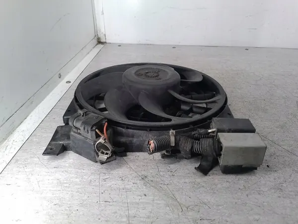 Ilmastointipuhallin OEM 0130303975 Opel Astra H:lle image 7