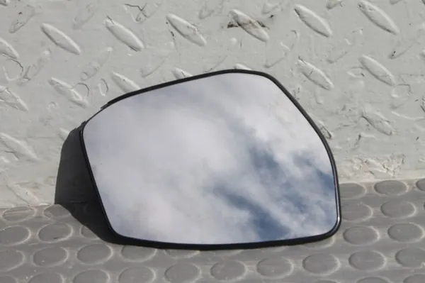OEM 2128.34.436 Rechter spiegelglas insert voor Nissan image 2