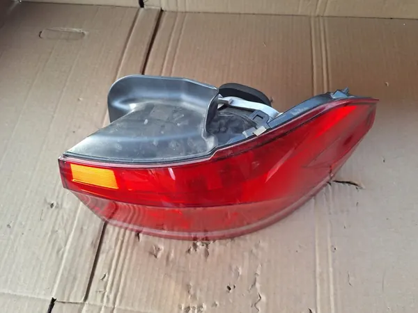 Luz Trasera Derecha VW Touran 5TA image 3