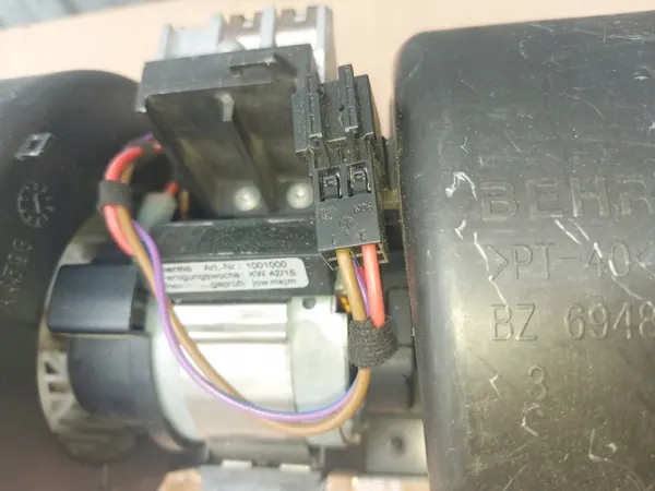 Ventilateur de soufflante Behr OEM H1978002 pour MAN TGA image 4
