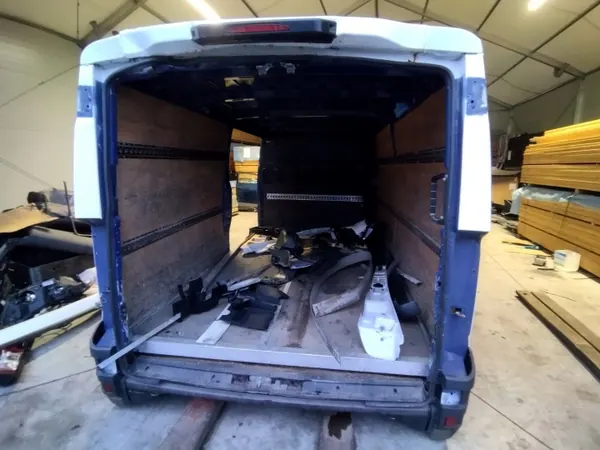 Panneau de carrosserie Iveco Daily 14 L2H1 OEM KAROSERIA image 4